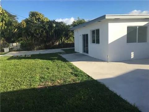 FAIRLAWN ESTS 1ST ADDN - Residential Lease