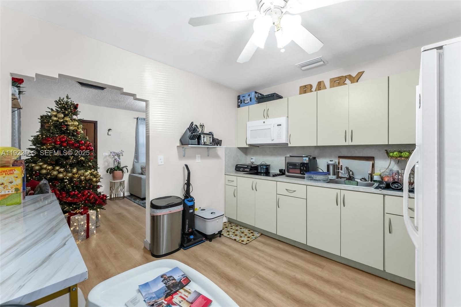 TOWN OF HIALEAH 1 ADDN AM - Residential