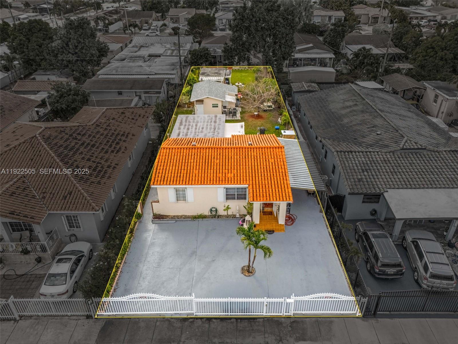 TOWN OF HIALEAH 1 ADDN AM - Residential