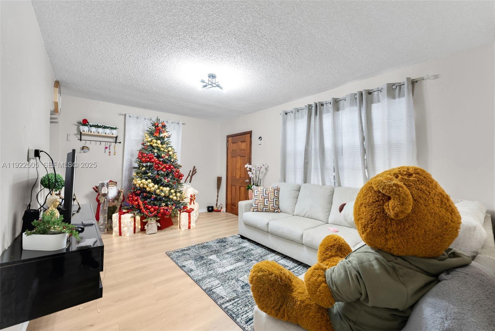 TOWN OF HIALEAH 1 ADDN AM - Residential