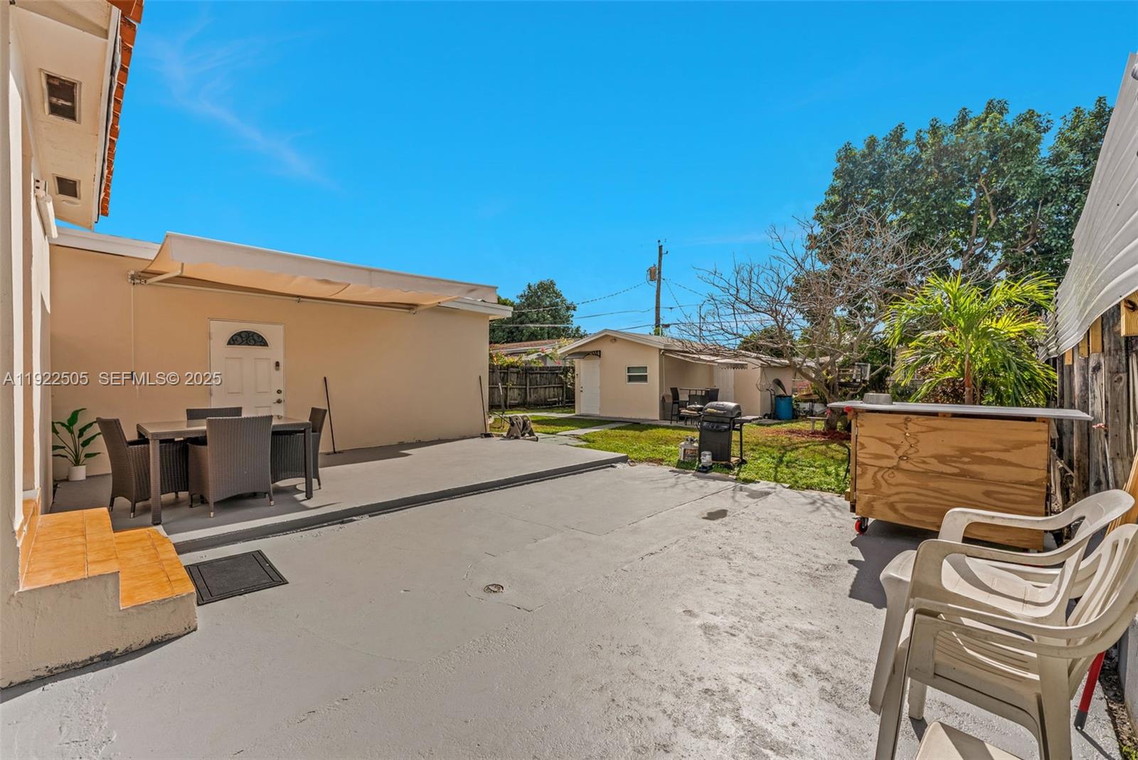 TOWN OF HIALEAH 1 ADDN AM - Residential