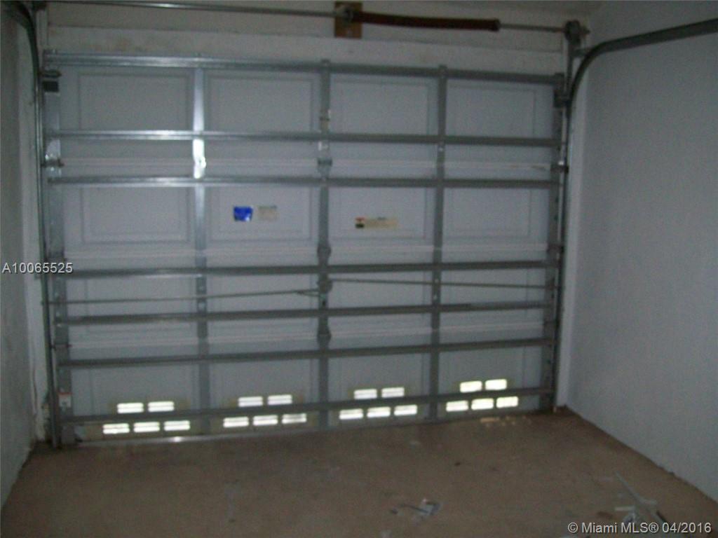 Sunrise Golf Village Sec - Residential