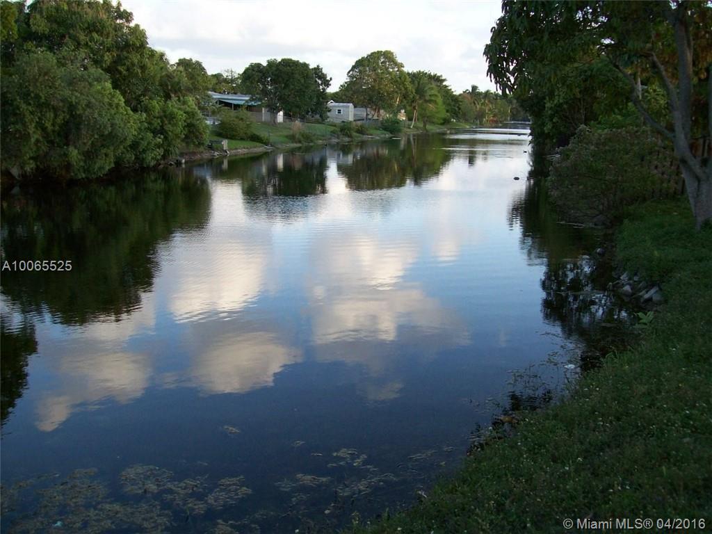 Sunrise Golf Village Sec - Residential