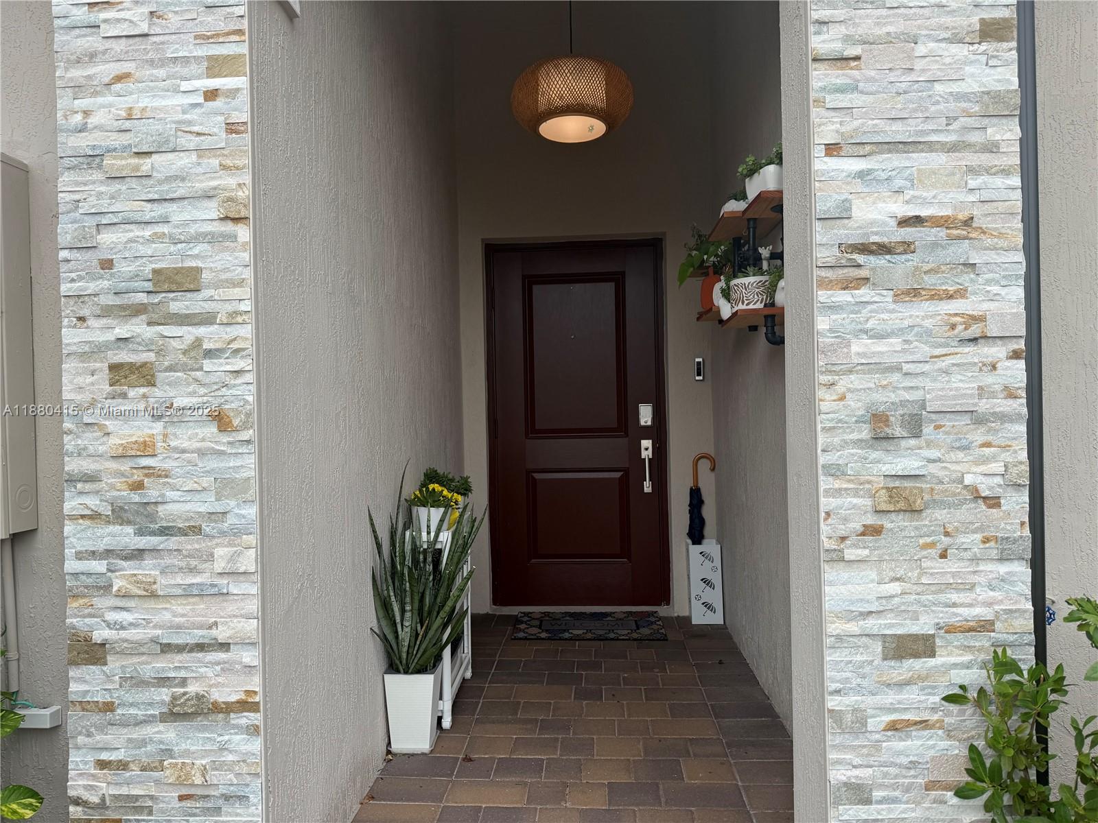 GOLF PARK SEC 1 - Residential Lease