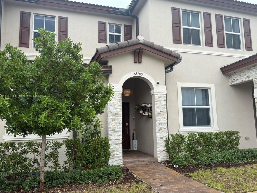 Amazing 3 bed / 3 bath home for rent in a desirable and modern community. This spacious property features a beautifully designed kitchen with quartz countertops, open living areas, and a cozy private backyard — perfect for relaxing or entertaining. Enjoy resort-style amenities including a clubhouse, swimming pool, and fitness center. Convenient location close to schools, shopping, and major highways. Don't miss this opportunity to live in a modern place, move-in-ready home!