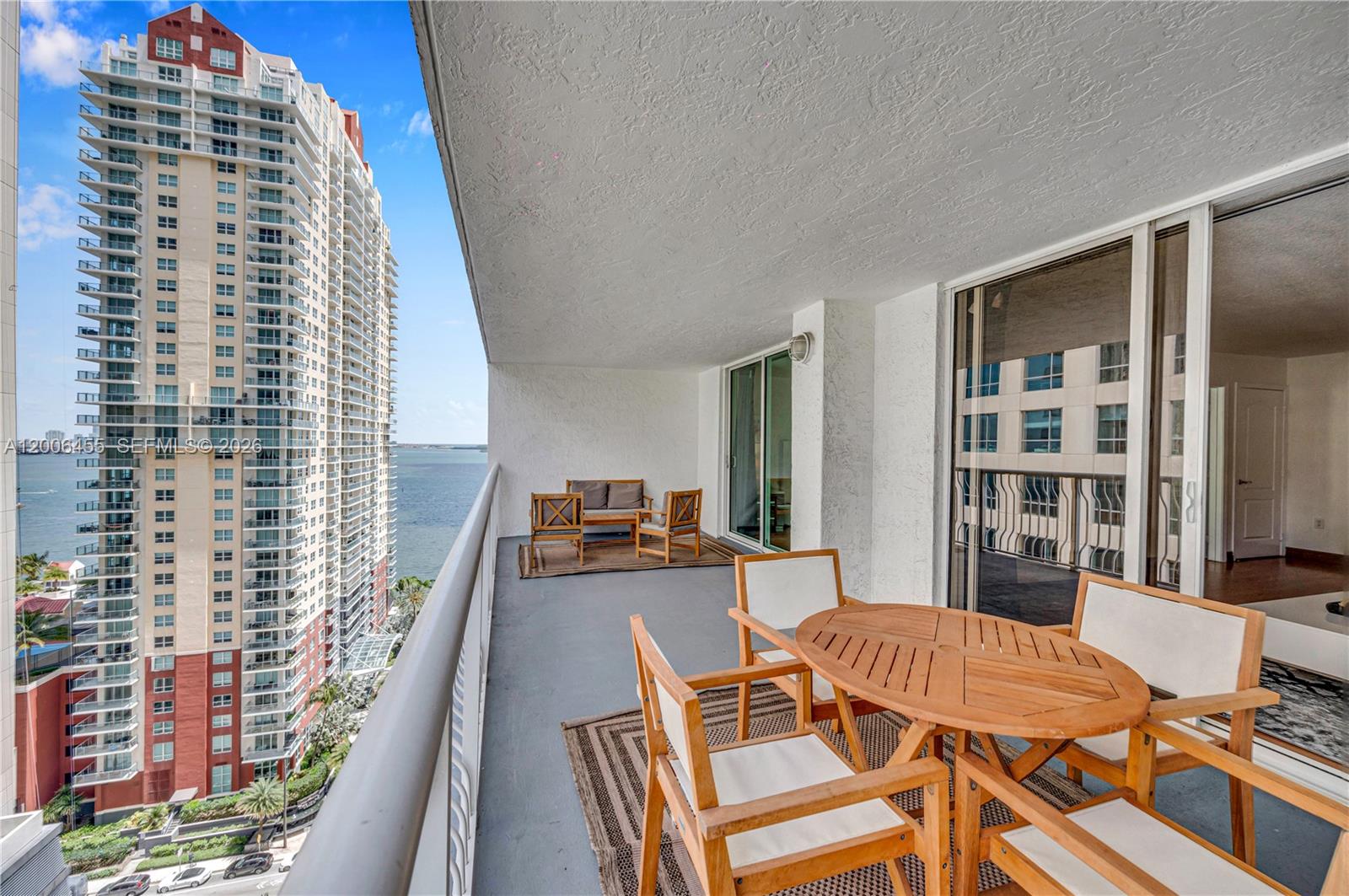 THE CLUB AT BRICKELL BAY - Residential