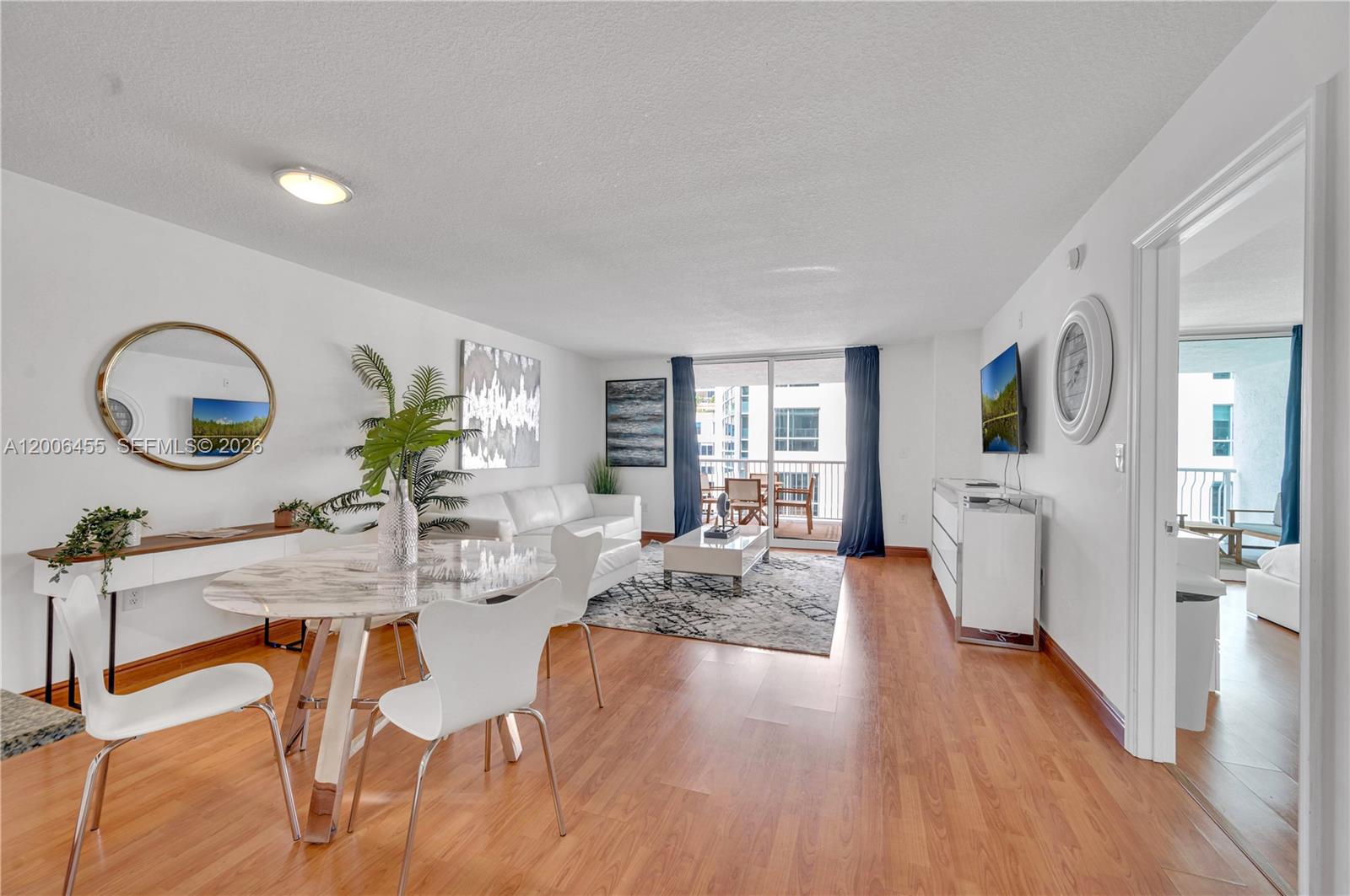 THE CLUB AT BRICKELL BAY - Residential