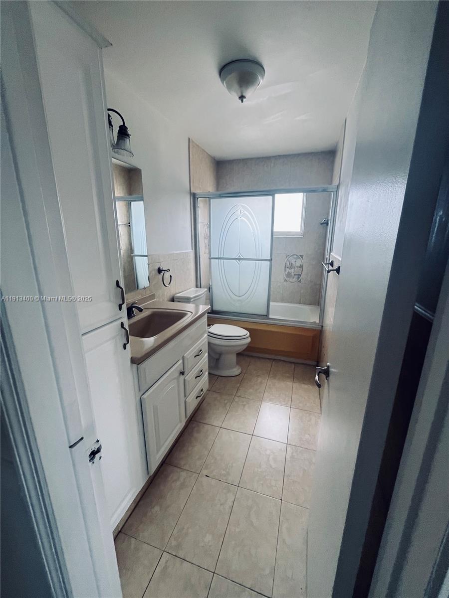 POINCIANA WEST NO 1 CONDO - Residential Lease