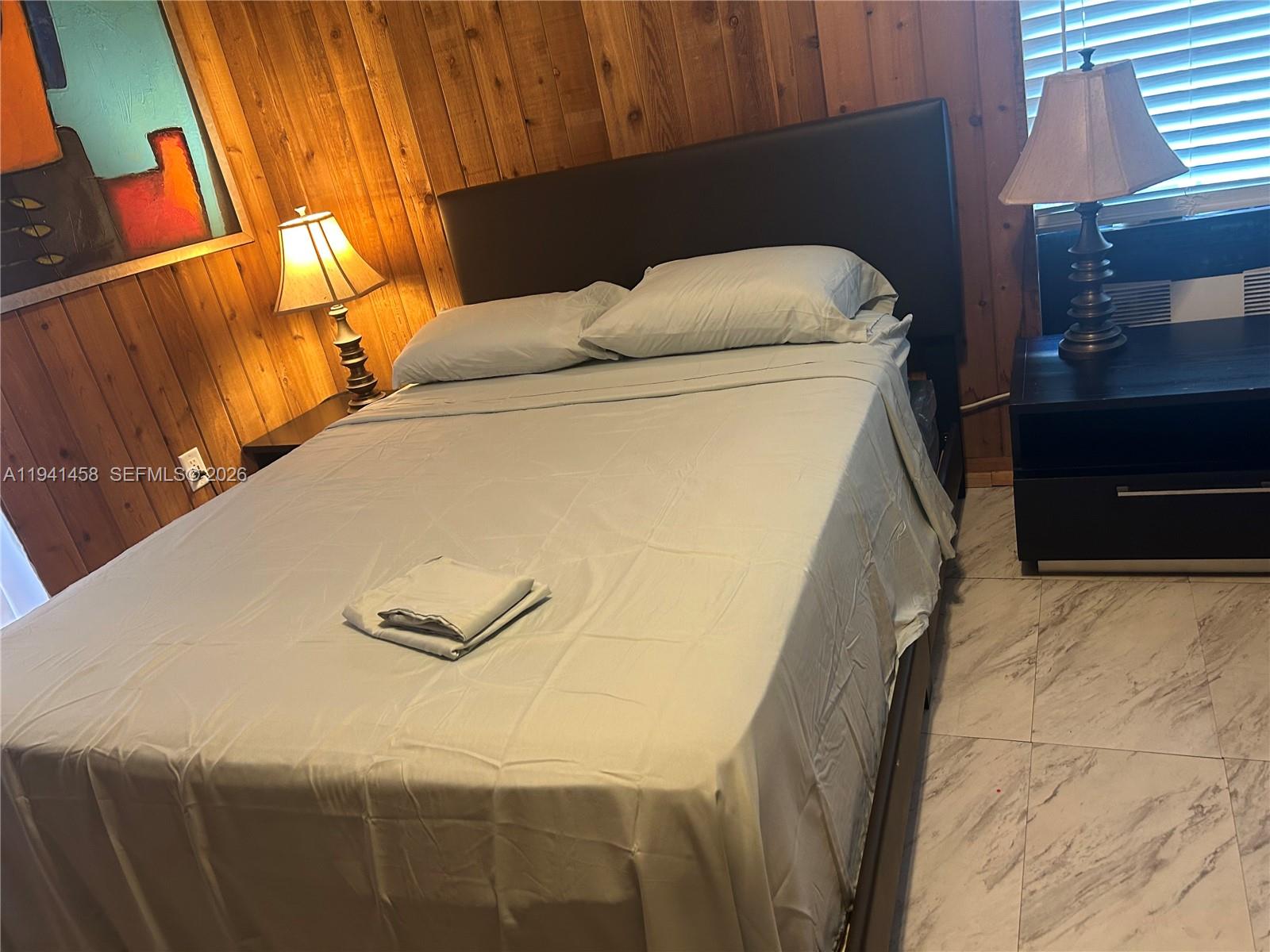 KEY LARGO TRAILER VILLAGE - Residential