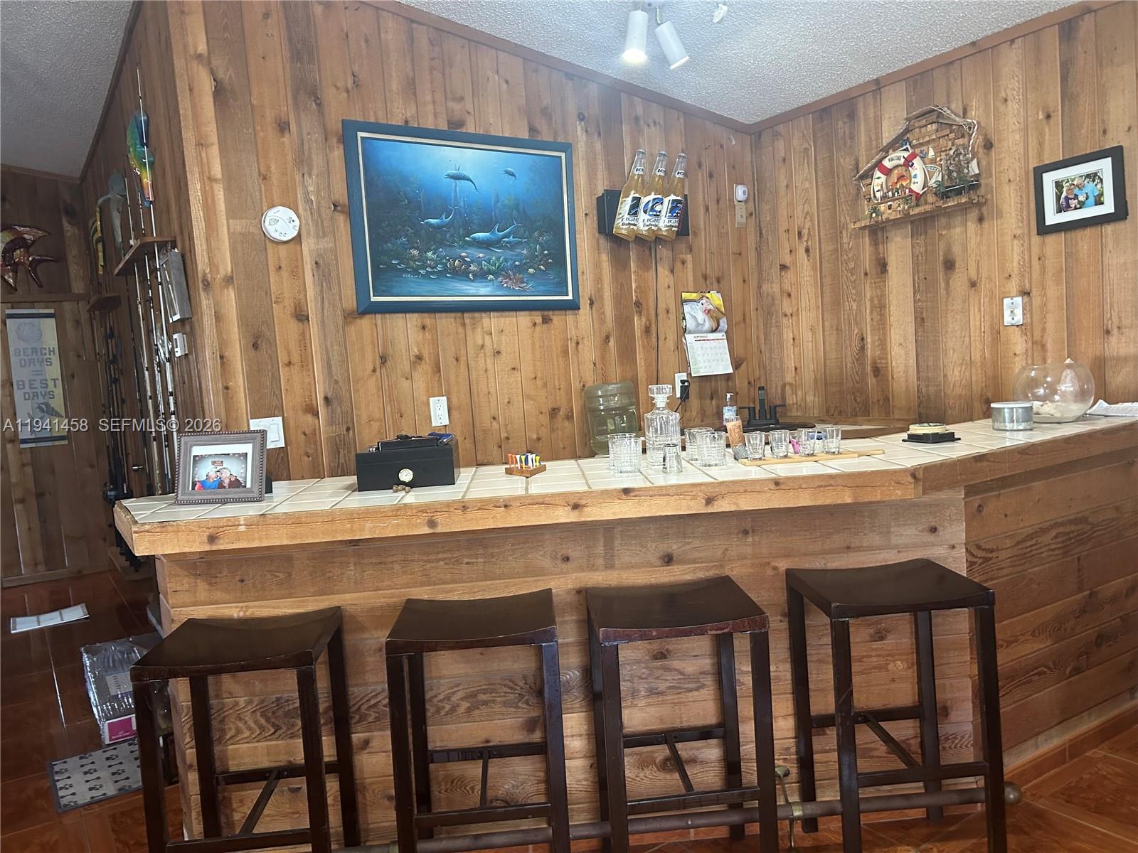 KEY LARGO TRAILER VILLAGE - Residential