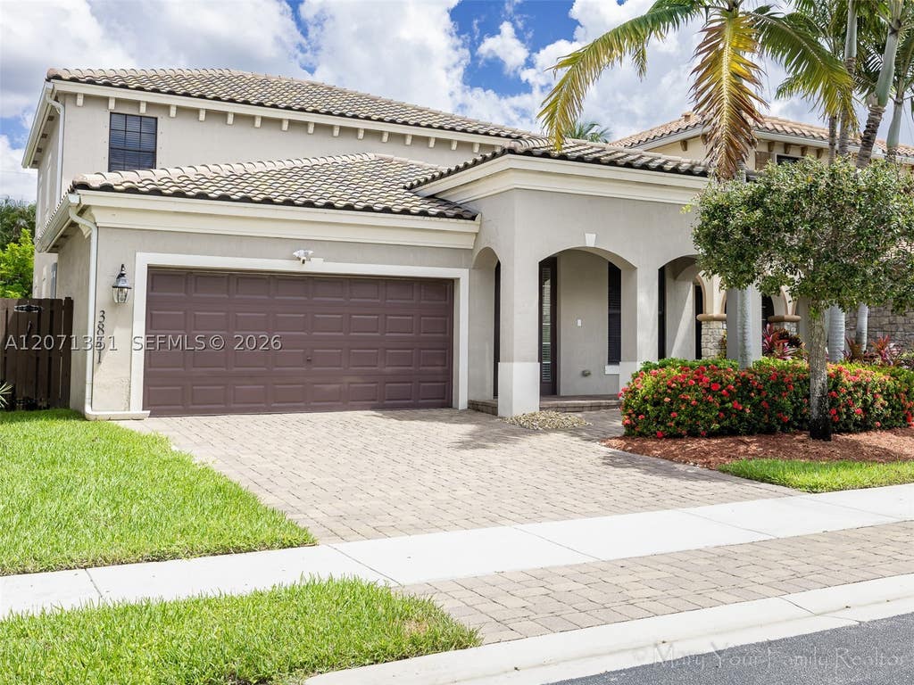 Photo of 3841 Aspen Leaf Dr #0, Boynton Beach, FL 33436 (MLS # A12071351)