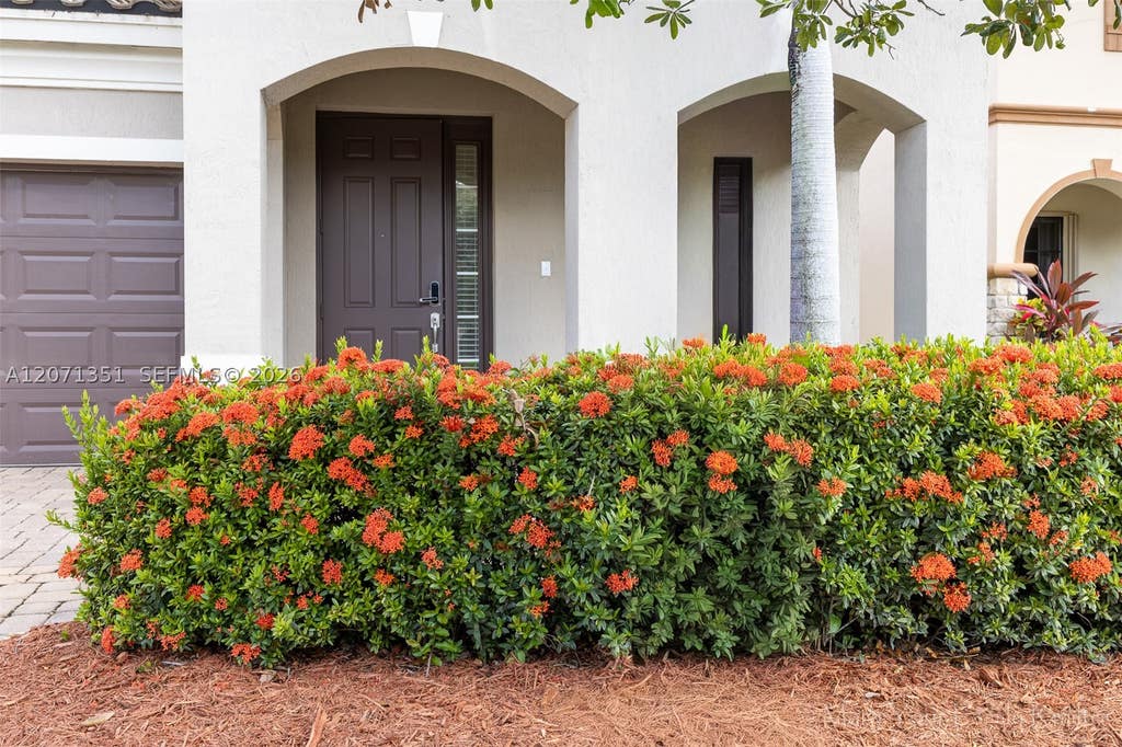 Photo of 3841 Aspen Leaf Dr #0, Boynton Beach, FL 33436 (MLS # A12071351)