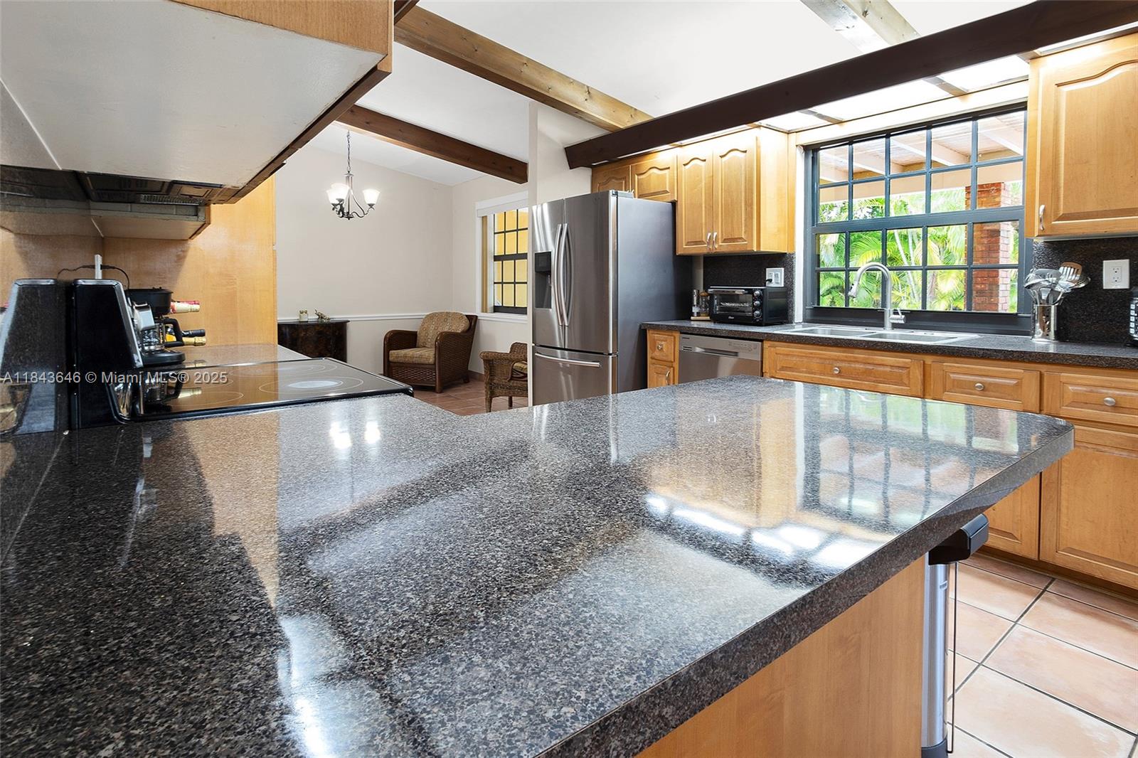SHORES CALUSA - Residential