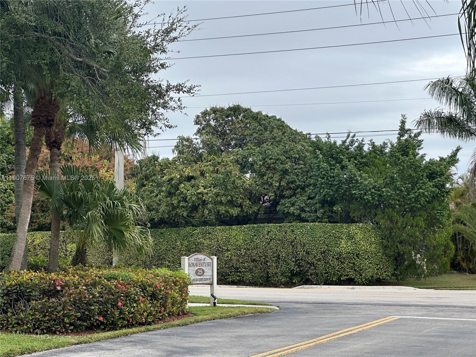 VILLAS OF BONAVENTURE AT - Residential Lease