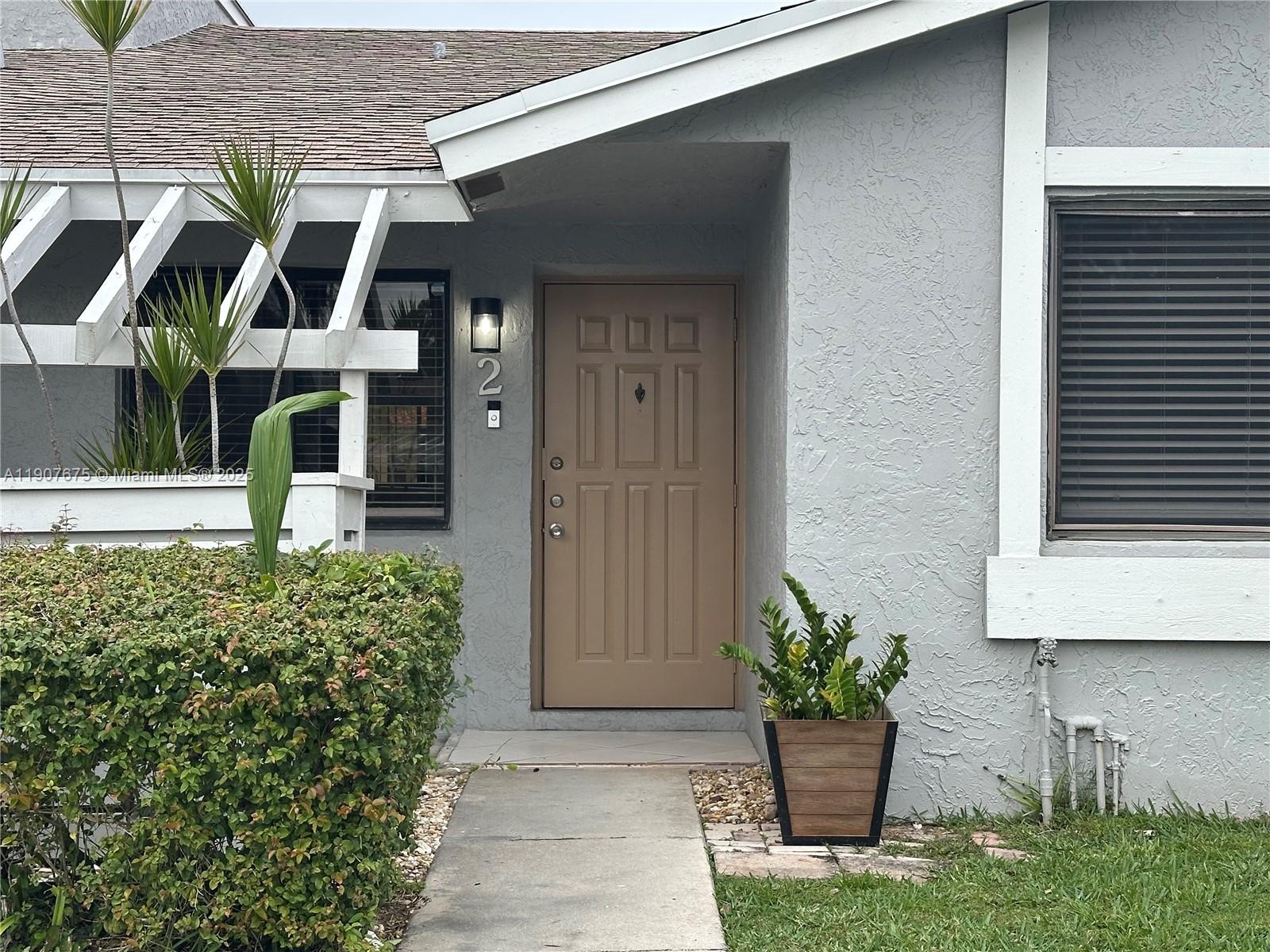 VILLAS OF BONAVENTURE AT - Residential Lease