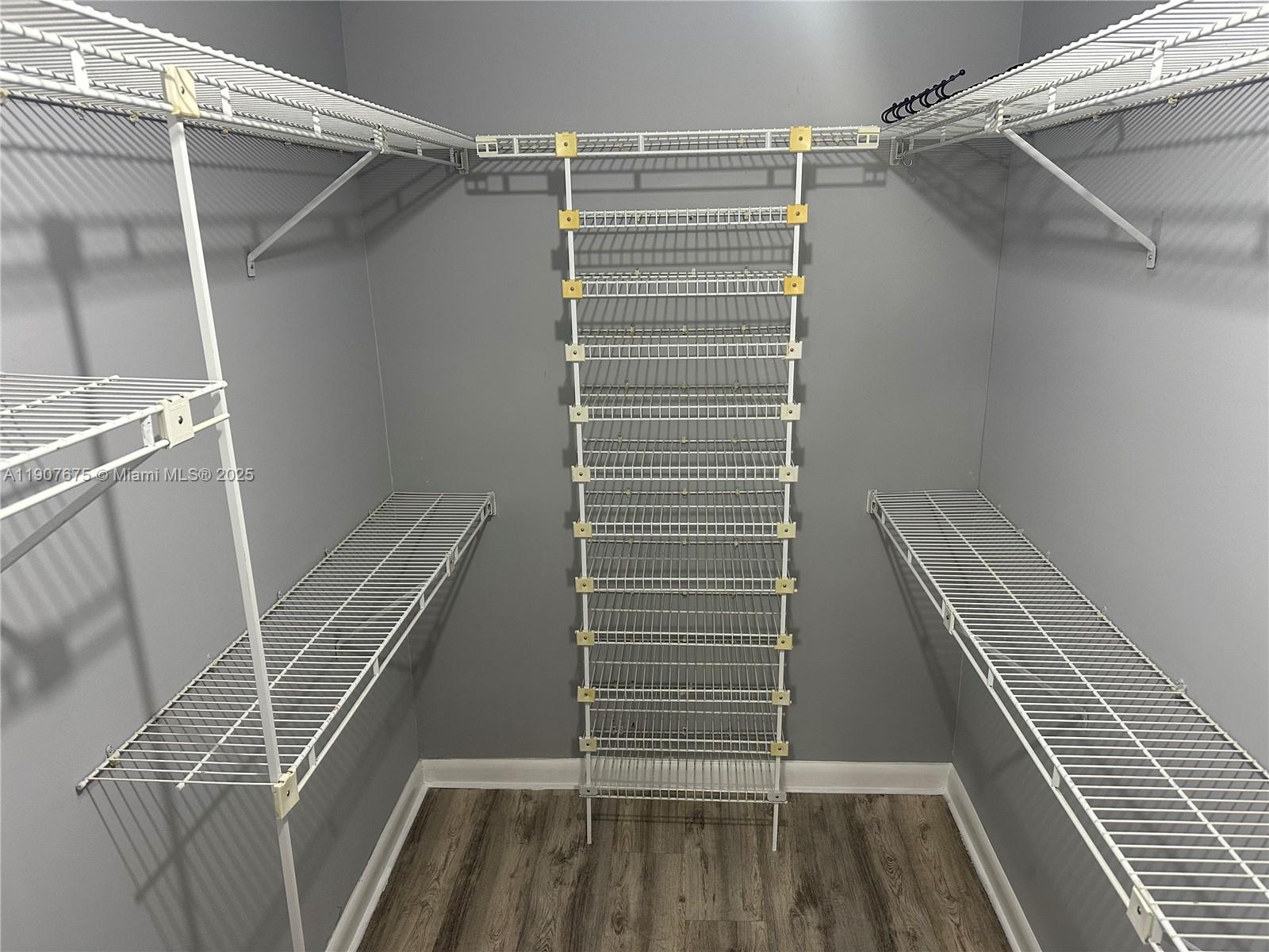 VILLAS OF BONAVENTURE AT - Residential Lease