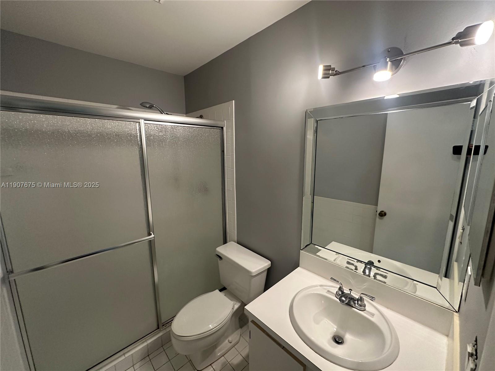 VILLAS OF BONAVENTURE AT - Residential Lease