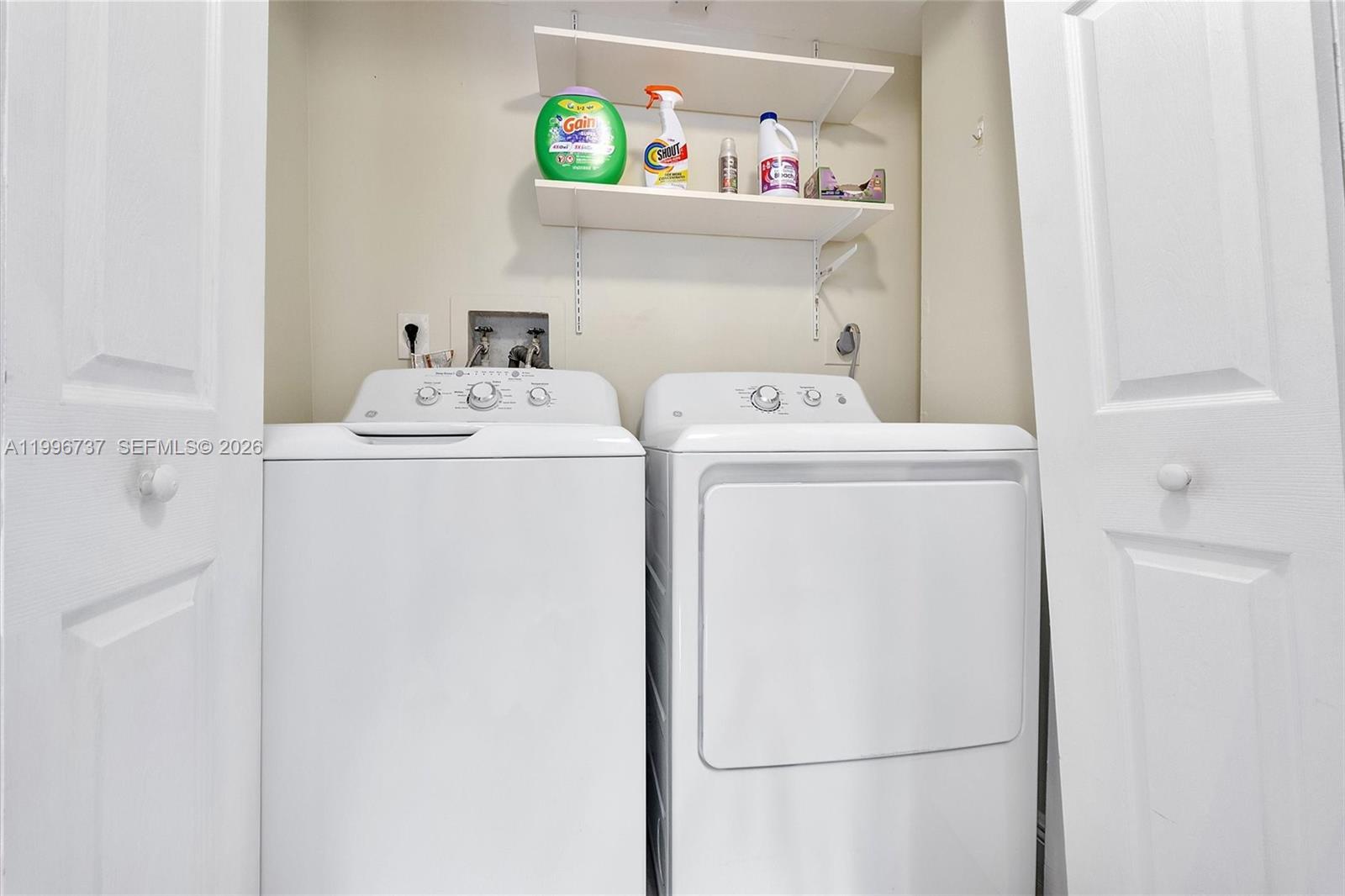 NO 115 PALM-AIRE COUNTRY - Residential