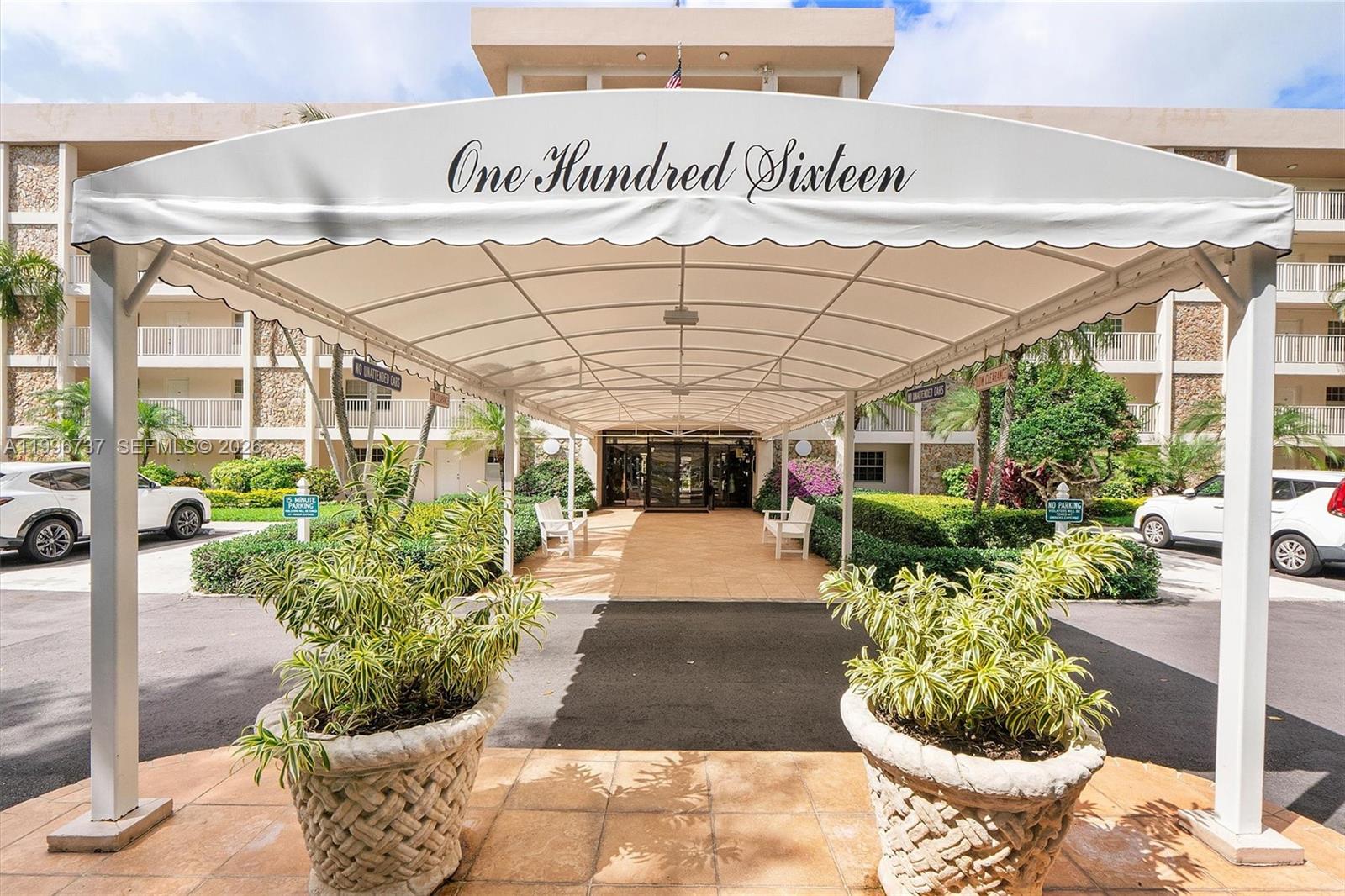 NO 115 PALM-AIRE COUNTRY - Residential