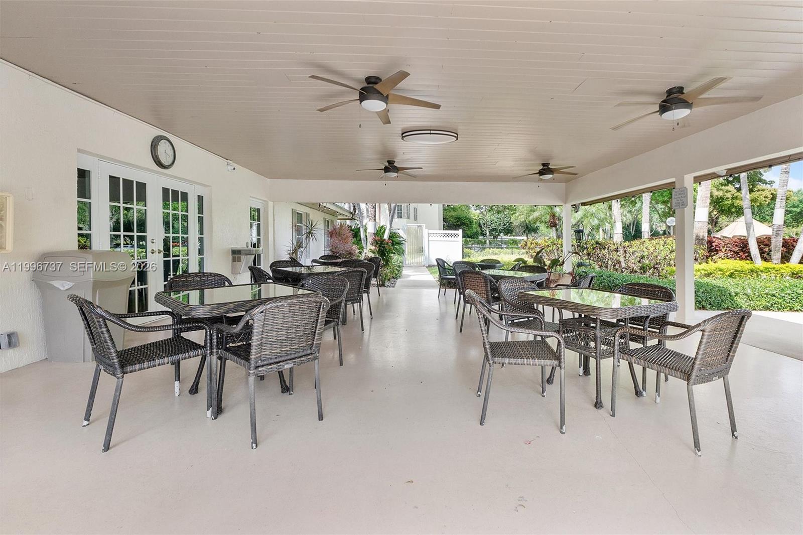 NO 115 PALM-AIRE COUNTRY - Residential