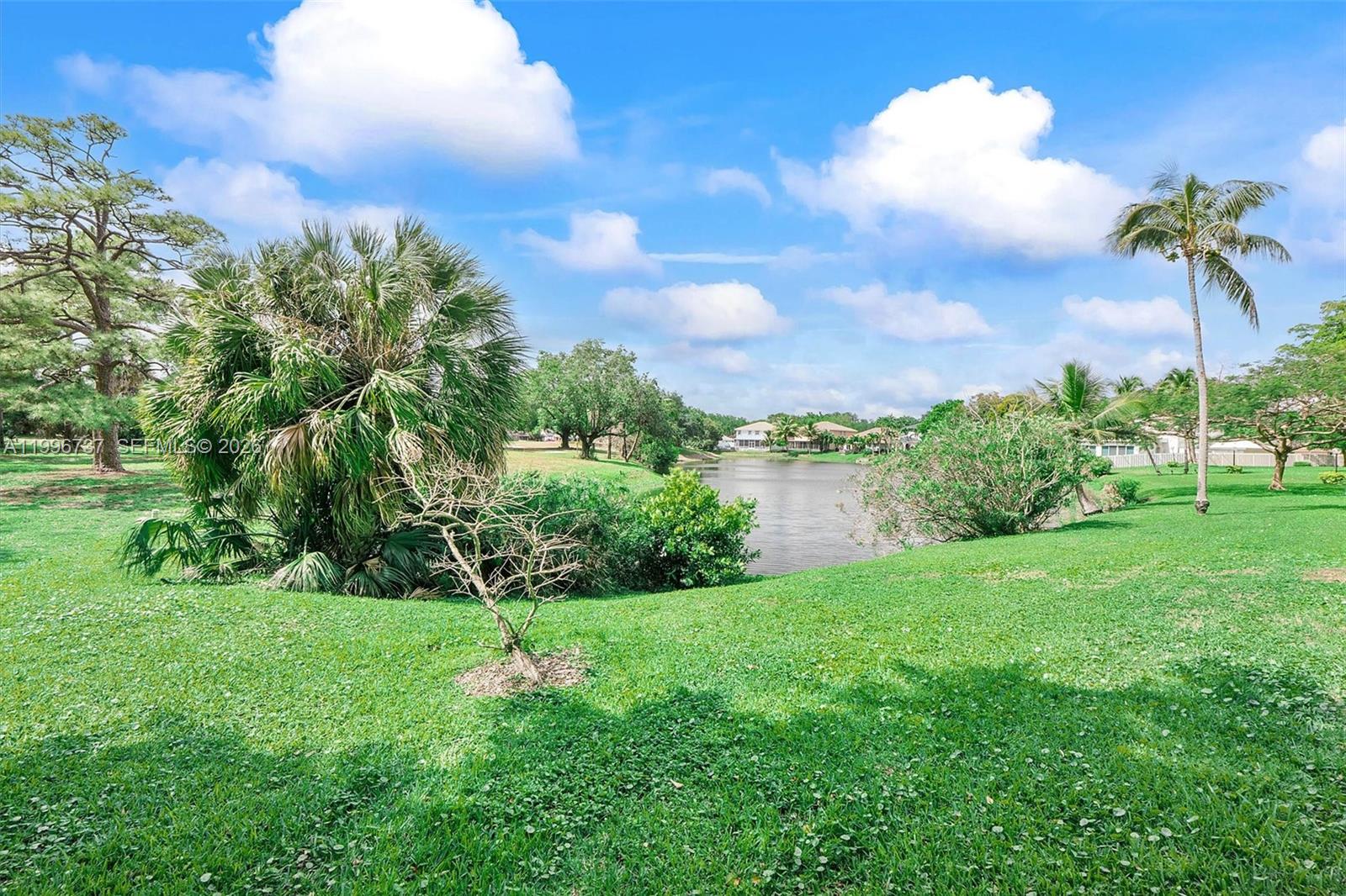 NO 115 PALM-AIRE COUNTRY - Residential