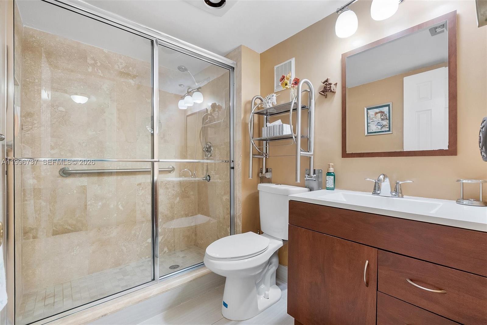 NO 115 PALM-AIRE COUNTRY - Residential