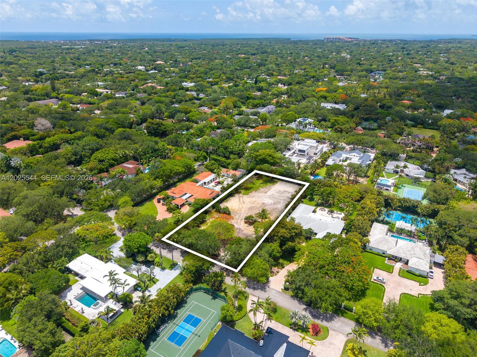 HAMMOCK PINES ESTATES - Land