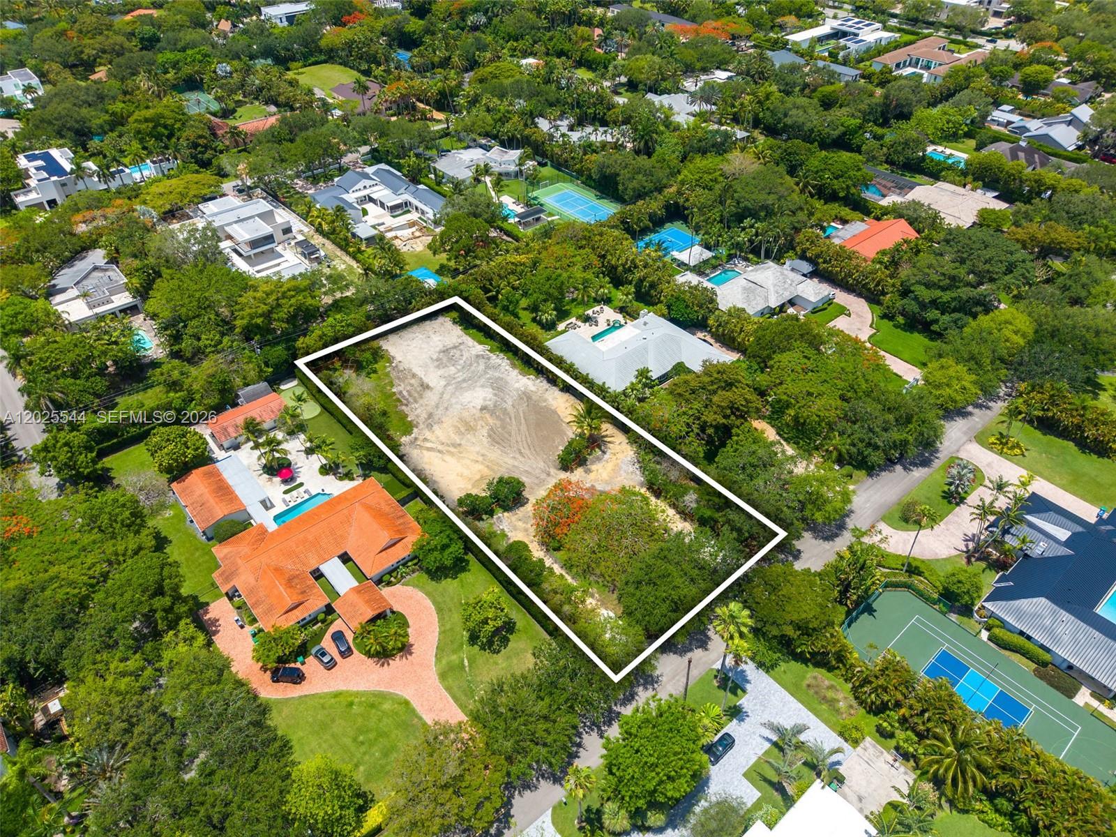 HAMMOCK PINES ESTATES - Land