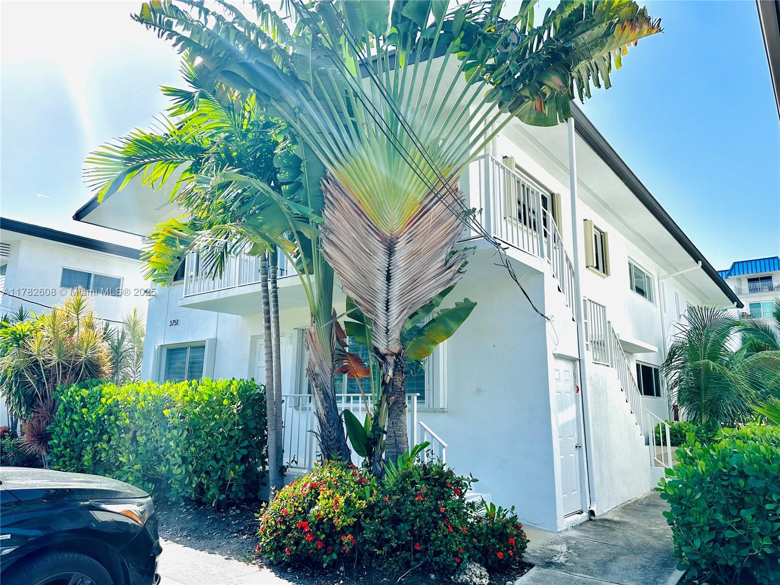 EASTERN SHORES 2ND ADDN - Residential