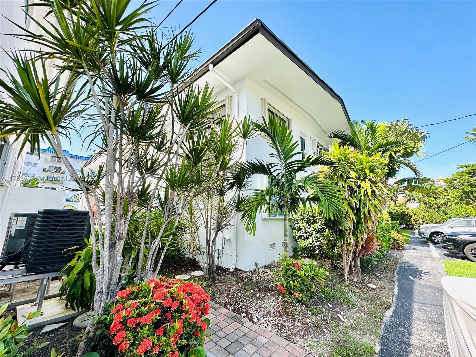 EASTERN SHORES 2ND ADDN - Residential