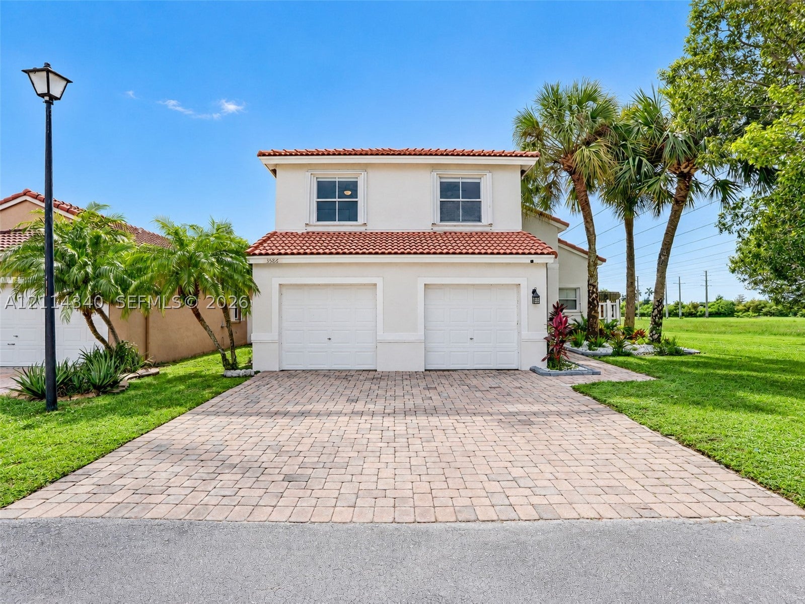 3586 SW 50th St