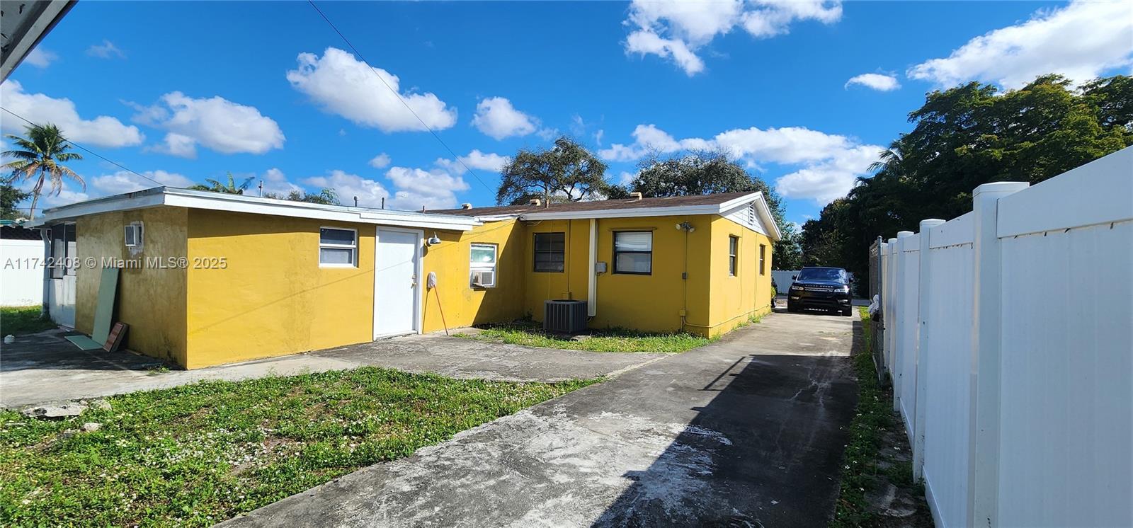 BOULEVARD ESTATES - Residential