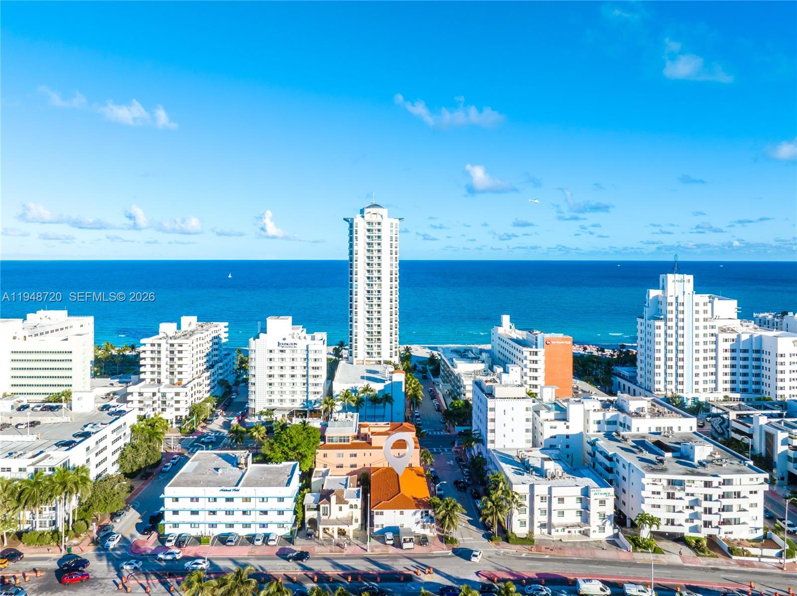 WATERSIDE CONDOMINUIM - Residential