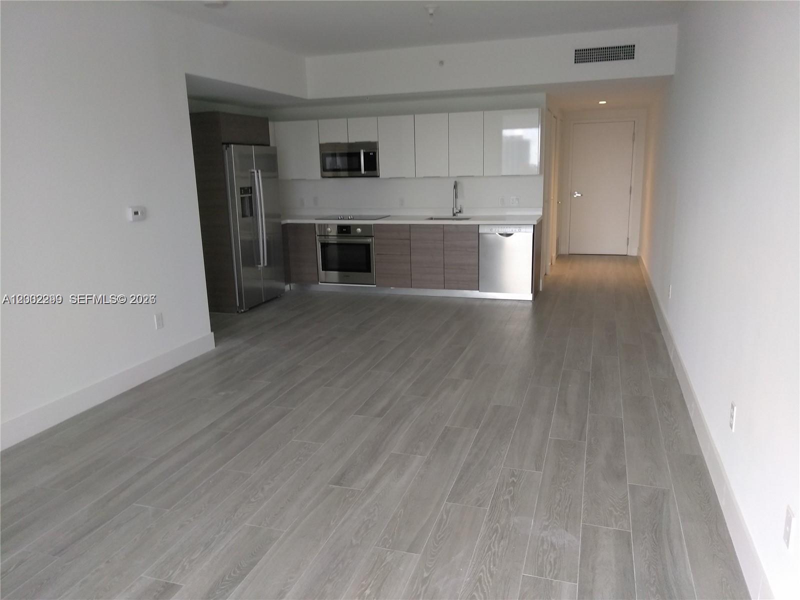 BRICKELL TEN CONDO - Residential Lease