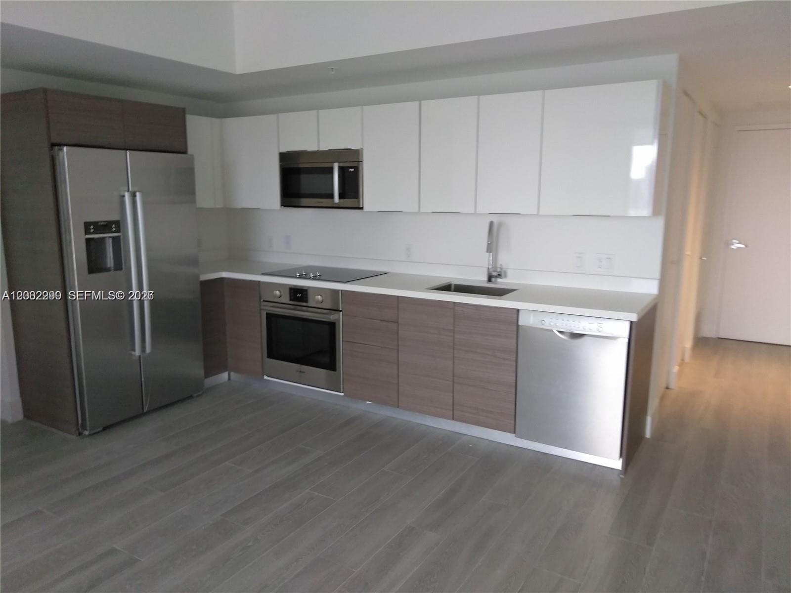 BRICKELL TEN CONDO - Residential Lease