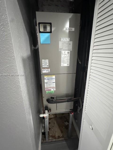 SHOMA HOMES AT COUNTRY CLU - Residential Lease