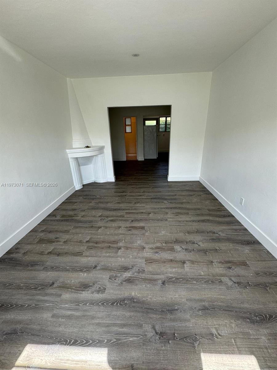 ALTON BEACH BAY FRONT RE- - Residential Lease