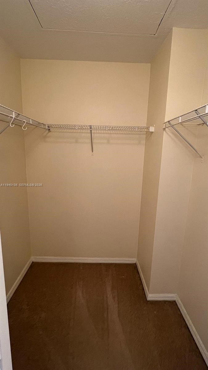 EMERALD ISLE AT LAGUNA LA - Residential