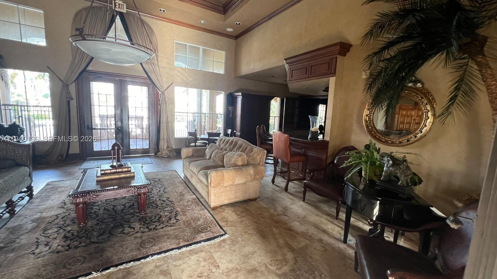 EMERALD ISLE AT LAGUNA LA - Residential