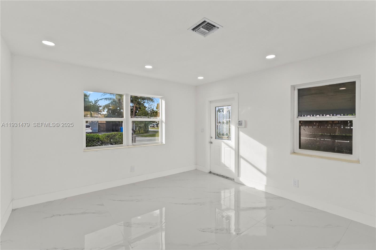 LAKE FOREST SEC 4 - Residential