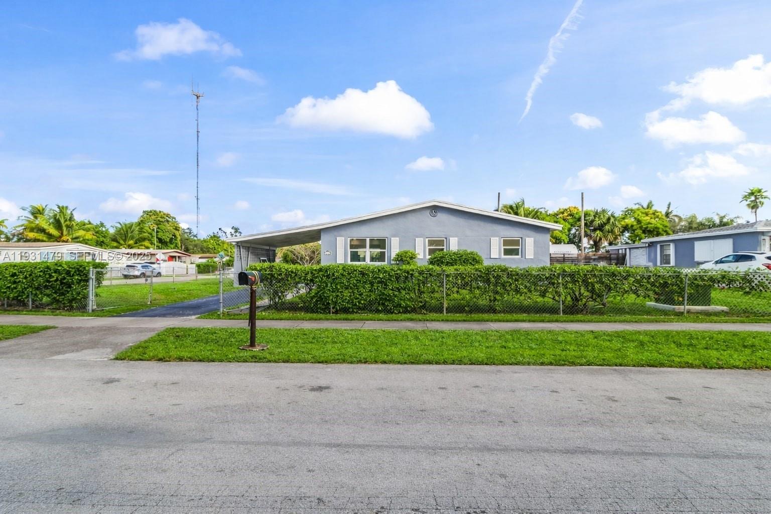 LAKE FOREST SEC 4 - Residential