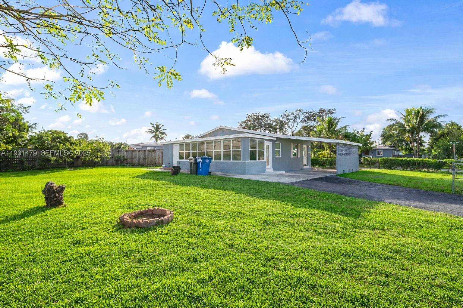 LAKE FOREST SEC 4 - Residential