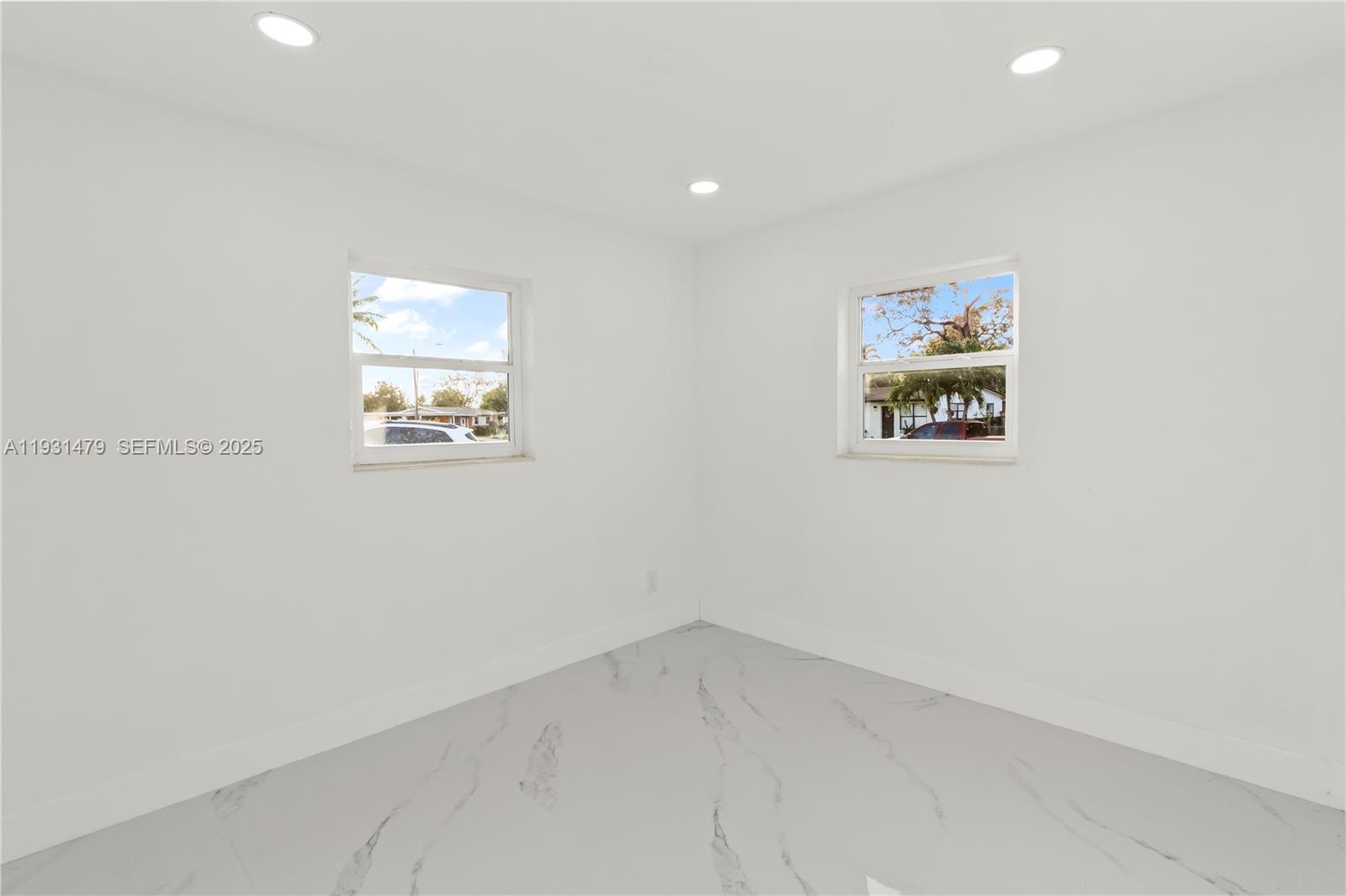 LAKE FOREST SEC 4 - Residential