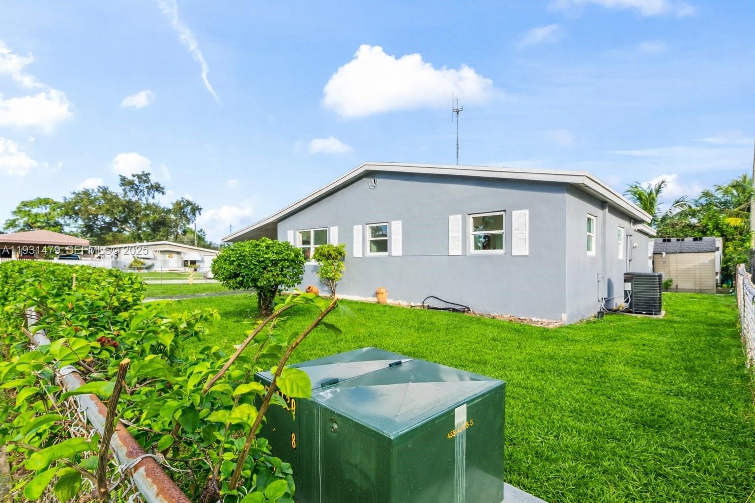 LAKE FOREST SEC 4 - Residential