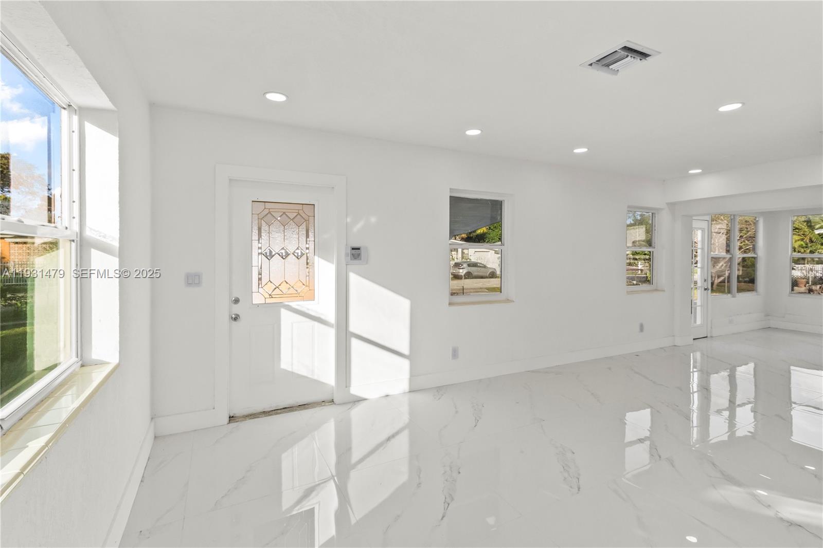 LAKE FOREST SEC 4 - Residential