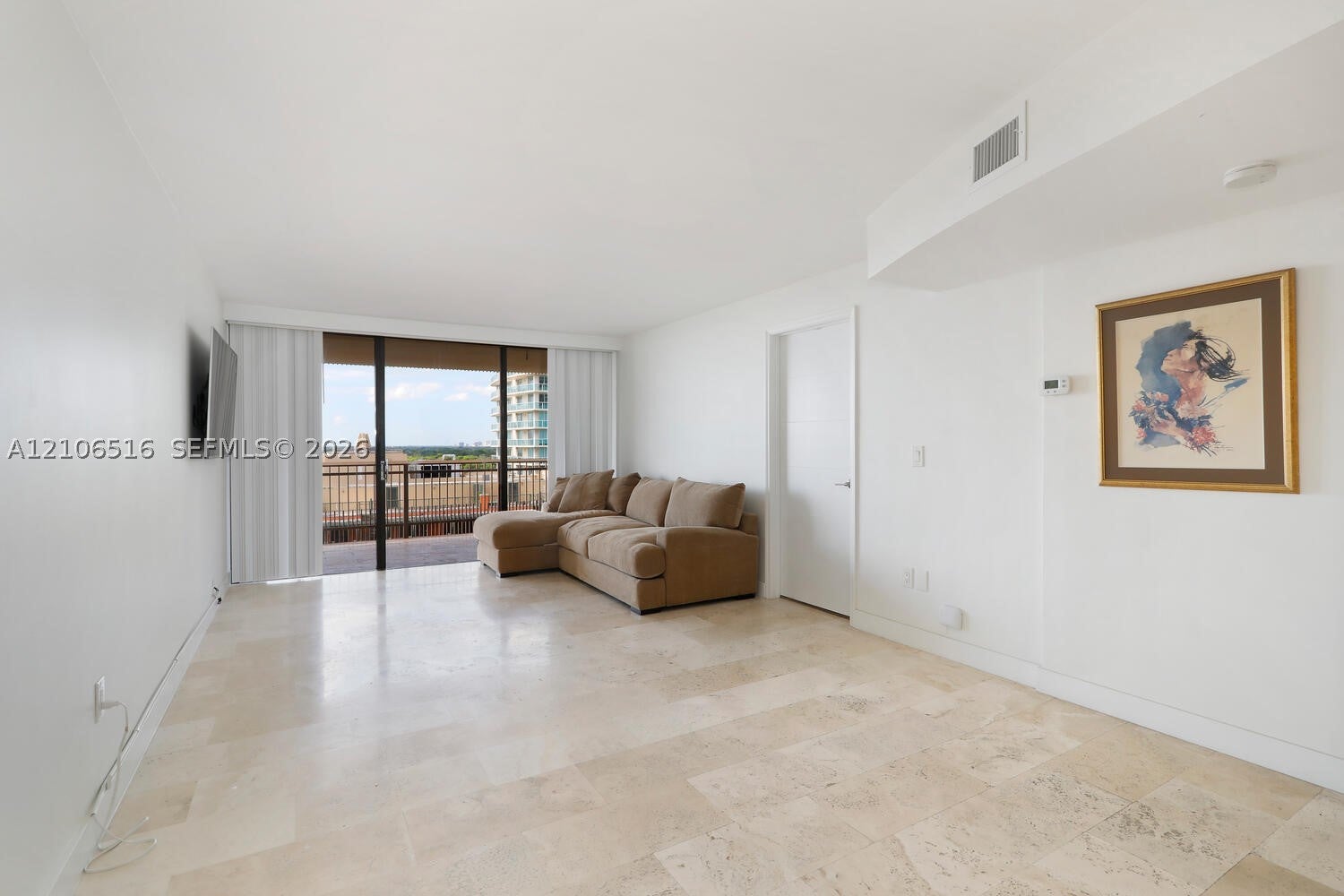 2901 S Bayshore Dr 14D