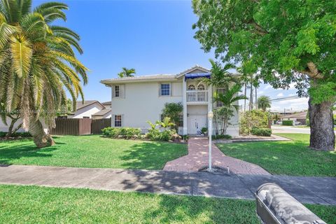 8906 SW 69th St Miami FL 33173