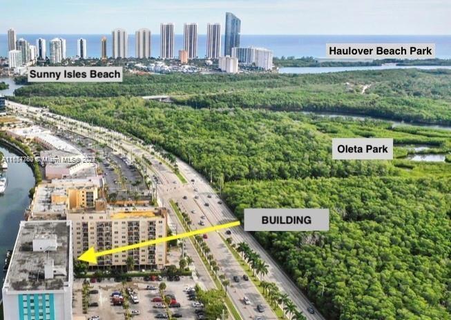 STRATFORD HOUSE CONDO - Residential