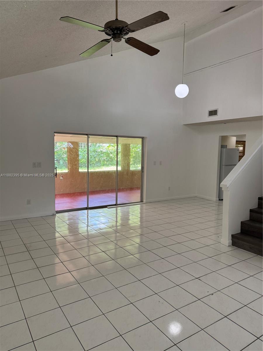 LAZARUS ON RICHMOND - Residential Lease