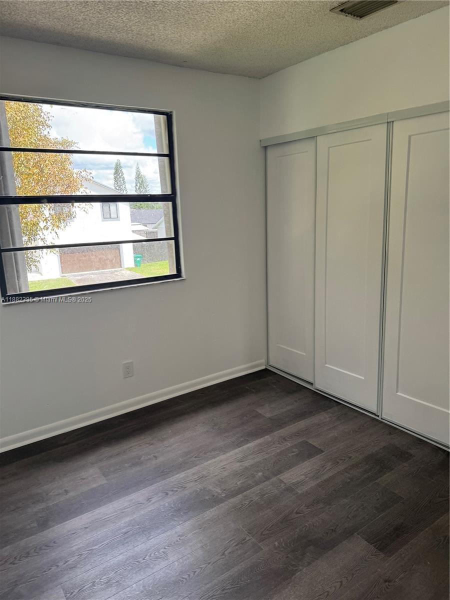 LAZARUS ON RICHMOND - Residential Lease